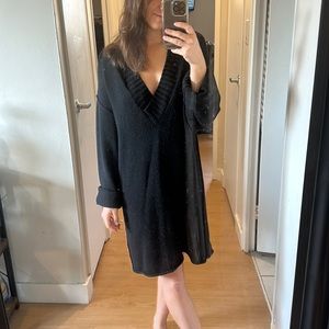Aritzia Wilfred Free Size 2 Knit Dress!